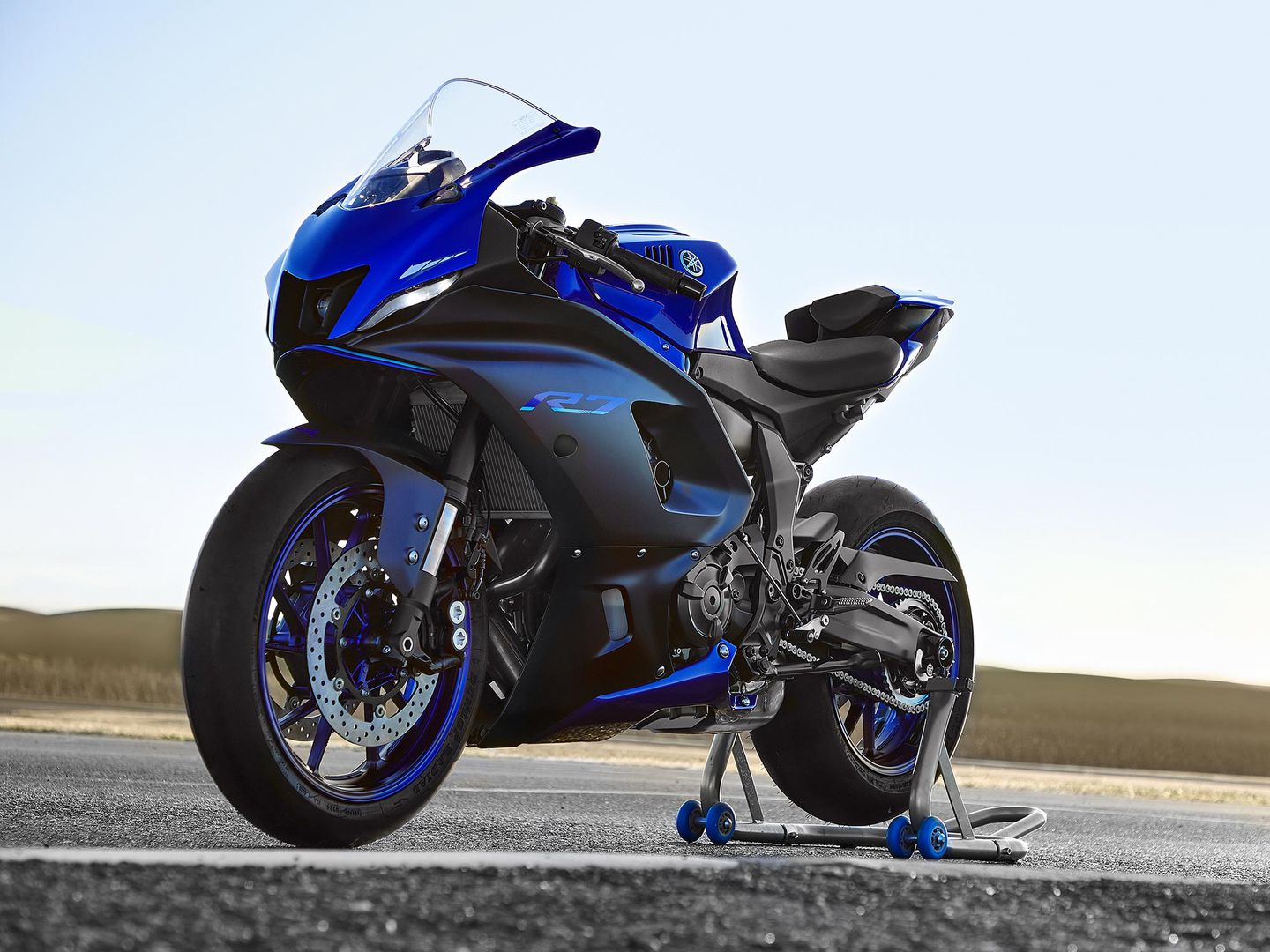 2022 Yamaha YZF-R7 - Motorcycle