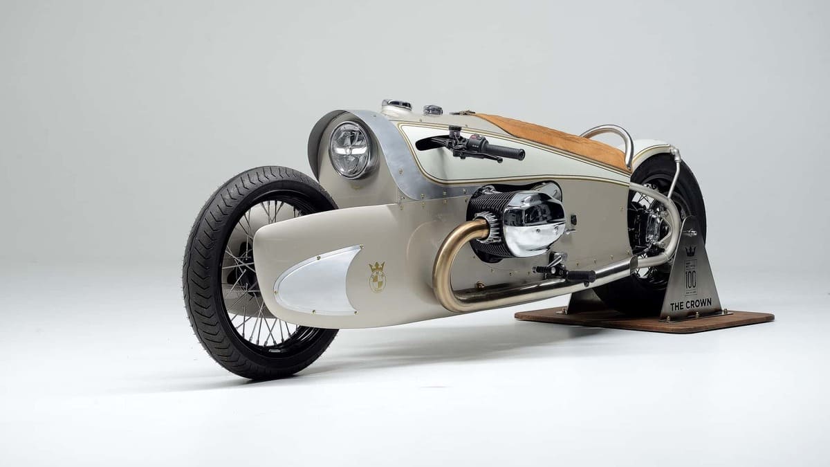 BMW R18 The Crown