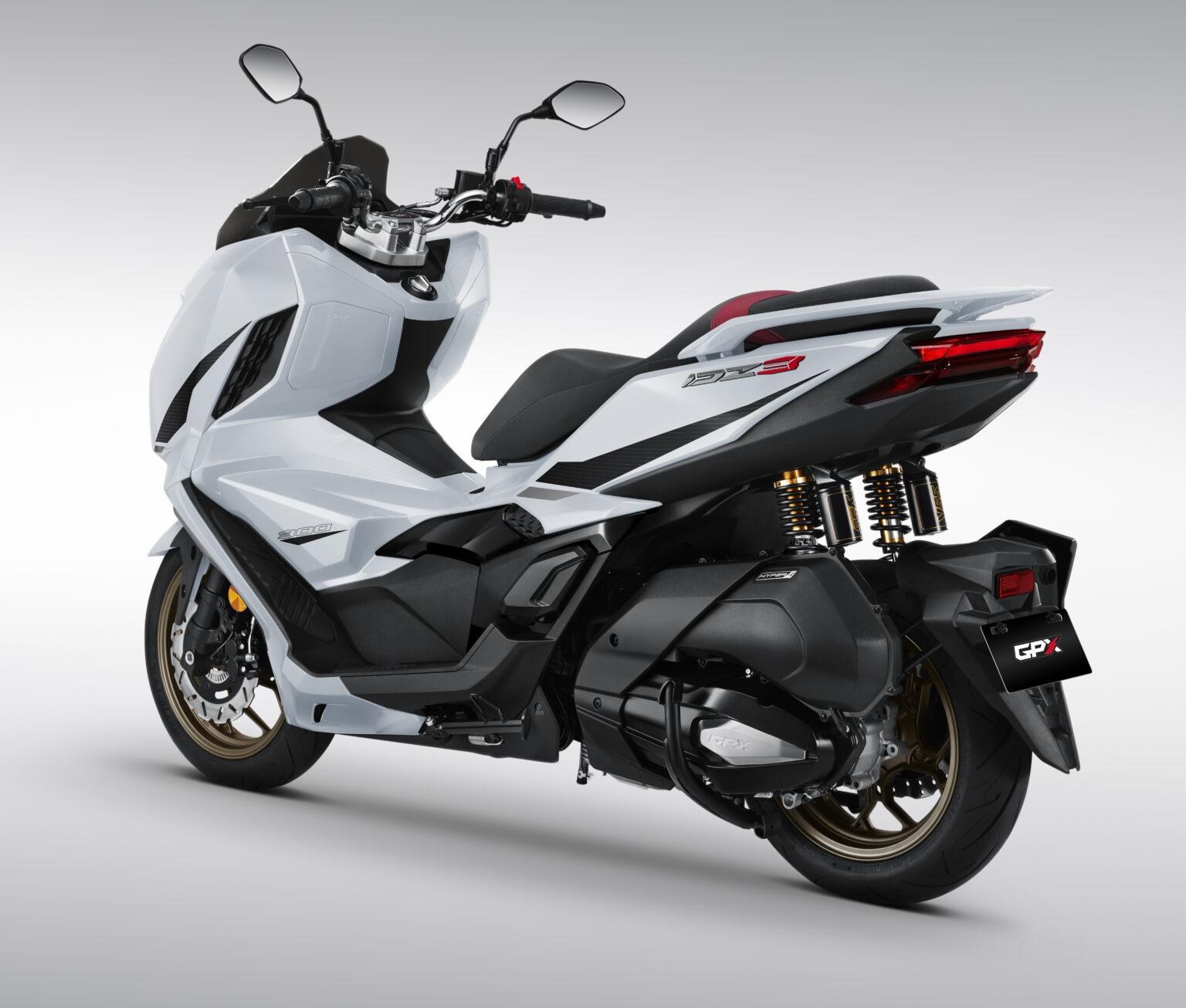 GPX DZ3 (ดี-ซี-ทรี) สกู๊ตเตอร์พรีเมียมสปอร์ต พิกัด 300 เกือบแสน